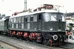 E 18 31 (DR) in Hildesheim im Mai 1990.