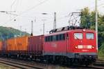 Am 13 April 2000 durchfahrt 139 214 Köln West.