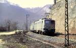 140 001-9 und eine weitere 140 auf der Geislinger Steige am27.03.1982.
