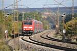 146 213-4 mit Doppelstockzug bei Hinterdenkental am 17.10.2012.
