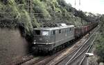 150 055-2 mit Leerzug offene G�terwagen Typ E in Ulm am 14.09.1987.