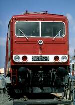 DR 250 094-0 (sp�ter 155 DB) bei der IVA in Hamburg im Oktober 1979.