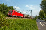   Die 185 005-6 (91 80 6185 005-6 D-DB) der DB Cargo f�hrt am 14.07.2018 mit einem, mit Methanol beladenen, Kesselwagenzug durch Bad Honnef in Richtung Norden.