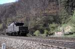 194 070-9 Schublok auf der Rückfahrt beim Knoll-Denkmal auf der Geislinger Steige am 25.04.1981.