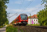 Der f�nfteilige Alstom Coradia Continental 440 206-1 „Landau a. d. Isar (94 80 0440 206-1 D-DB) der DB Regio Bayern f�hrt am 17.06.2018, als „Donau-Isar-Express“ (RE M�nchen Hbf – Passau Hbf), von Freising weiter in Richtung Landshut.