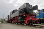 Am 17 September 2018 steht 66 002 mit ein Touropa-Wagen und ex-Postwagen ins DGEG-Museum in Bochum-Dahlhausen.