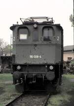 116 008-4 im Eisenbahnmuseum Darmstadt im Mai 1984.