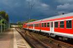   Ob da nicht ein Unwetter aufzieht....