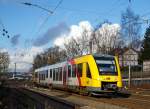   Der Alstom Coradia LINT 41 der neuen Generation / neue Kopfform, der VT 505 (95 80 1648 105-2 D-HEB / 95 80 1648 605-1 D-HEB) der HLB (Hessische Landesbahn GmbH) fährt am 21.11.2015, als RB 93