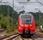   Der 442 257 / 442 757 (vierteilig) mit 442 602 / 442 102 (dreiteilig), zwei gekuppelte Bombardier Talent 2, der DB Regio NRW fahren am 20.08.2017, als RE 9 - Rhein Sieg Express (RSX) Aachen - K�ln -