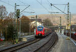 Zwei gekuppelte Bombardier Talent 2 der DB Regio NRW (der fünfteilige 442 301 / 442 801 und der vierteilige 442 255 / 442 755) am 12.01.2022, als RE 9 - Rhein Sieg Express (RSX) Siegen -