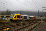 Der VT 252 (95 80 0648 152-6 D-HEB / 95 80 0648 652-5 D-HEB) ein Alstom Coradia LINT 41 der HLB (Hessische Landesbahn), ex Vectus VT 252, erreicht am 25.01.2022 bald den Bahnhof Niederschelden.