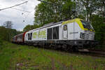 Die 187 186 (91 80 6187 186-2 D-DB) der DB Cargo AG f�hrt am 08 Mai 2026 mit einem Warmband-Coilzug durch Kirchen/Sieg in Richtung Siegen bzw. Kreuztal. Die Wagen waren meist sechsachsige offene Wagen der Gattung Sahmms.

Die Bombardier TRAXX F140 AC3 wurde 2016 von der Bombardier Transportation GmbH in Kassel unter der Fabriknummer 35239 gebaut. Die f�r 140 km/h konzipierte Lok hat nur die Zulassung f�r Deutschland.