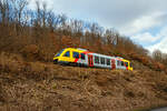 Der VT 210 ABp (95 80 0640 110-2 D-HEB), ein Alstom Coradia LINT 27 der HLB (Hessische Landesbahn), ex Vectus VT 210, fährt am 07 Februar 2026 auf der Hellertalbahn, als RB 96