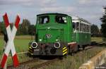 Laabertalbahn V1 + VB11 als P3806 Eggm�hl- Langquaid, KBS 12930 Lokalbahn Eggm�hl - Schierling - Langquaid, fotografiert in Oberleierndorf am 19.09.2010 --> Die Diesellok  der Bauart MV 9 wurde 1959