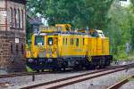   Nun haben sie Hp 1 und die 203 302-5 (92 80 1203 302-5 D-DB), ex DR 202 555-9, ex DR 112 555-8, ex DR 110 555-0 zieht das Tunnelinstandhaltungsfahrzeug (TIF) 705 001-6, beide der DB Netz AG, am