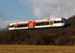 Nun sind wir hier bei hellertal.startbilder schon bei 500 angelangt, hier f�r:  Die Hellertalbahn f�hrt am 19.02.2012 mit einem Stadler GTW 2/6 Richtung Betzdorf, hier bei Herdorf-Sassenroth.