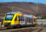 Der VT 203 ABp (95 80 0640 103-7 D-HEB), ein Alstom Coradia LINT 27 der HLB, ex vectus VT 203, verl�sst am 14.02.2023, als RB 90  Westerwald-Sieg-Bahn   (Limburg/Lahn - Westerburg – Altenkirchen