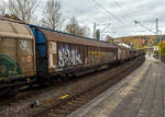 Transwaggon vierachsiger, großräumiger Drehgestell-Schiebewandwagen der Gattung Habbiins 14, 33 80 2743 640-5 [P] D-TWA, Gattung Habbiins 14 (TWA Typ HB14), am 29 Oktober 2025 Zugverband bei