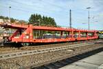 Autotransportwagen 25 80 4363 453-8 TEN D-ATC Laaers in Amstetten am 28.10.2022.