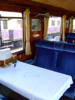 Detail vom Innenraum des historische Rheingold Sch�rzenspeisewagen WR�ge (56 80 88-43 022-4 ) am 14.08.2010 im Rheinisches Industriebahn-Museum (RIM) in K�ln.
