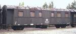 Bauzug-Doppelwagen 60 80 99-24 229-9 und 60 80 99-20 434-1 Aufenthaltswagen in Salzgitter-Bad, im August 1980.