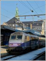 Entgegen unseren Bef�rchtungen nur noch orange farbene Loks vor dem IC 91 Vauban in Luxemburg zu sehen, war heute (01.02.2012) eine von Stefans Lieblings-Sybics zu Gast.