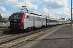 Am 18 September 2021 steht SNCF 26156 met ein IC aus Clermont-Ferrant nach paris-Bercy in Nevers abfahrtbereit.