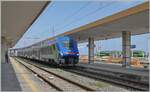 In Catania Centrale wird der FS Trenitalia  Blues  HTR 412 054 bereitgestellt. 

10. März 2026