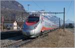 Ein FS Trenitalia ETR 610 als EC 34 von Milano nach Lausanne bei der Durchfahrt in Roches VD.