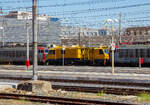 Der MerMec Mess- und Diagnose-Dieseltriebwagen SIRTER 2.0 / D.165.005 (99 83 9 165 005-3 I-RFI) der RFI - Rete Ferroviaria Italiana im Sandwich zwischen zwei „Tigern“ E.652.091-6 und