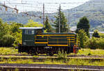 Die italienische Dieselrangierlok D.245.2230 (98 83 2245 430-3 I-TI) der Trenitalia (100-prozentige Tochtergesellschaft der FS), ist am 26.05.2023 im Bahnhof Domodossola abgestellt.