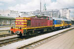 Scanbild von CFL 911 mit alter Fahrradwagen in Luxembourg gare Centrale, aufgenommen am 24 Juli 1998.