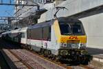 Abschiedsfahrt der BR 3000 am 23.06.2026, (Nationalfeiertag).
CFL 3018 mit 3 Restaurierten Wegmannwagen und einem Restaurantwagen, kurz vor der Abfahrt im Bahnhof von Luxemburg.
