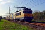 NS 1763 durchfahrt Alverna mit ein DDAR am 2 November 2019.