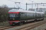 NS(M) 273 treft am 26 M�rz 2017 in Hoek-van-Holland ein als ein von drei Sonderz�ge w�hrend das Abschied von die Bahnstrecke Rotterdam Hoek van Holland.
