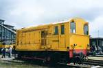 Strukton 303650 steht am 12 Juli 2004 in Roosendaal-Goederen.