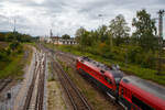 Die RJ Taurus II �BB 1116 247 (A-�BB 91 81 1116 247-8) rauscht am 11.09.2022, mit einem �BB railjet, durch Freilassing in Richtung M�nchen.