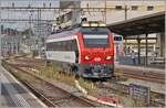 Das selbstfahrenden Diagnosefahrzeug der SBB Infrastruktur, der SBB XTmass 99-85-91600 001-5 erreicht den Bahnhof von Lausanne, wo der Messtriebwagen Gleispr�fungen vornehmen wird. 

2. Sept. 2024
