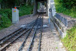 Gleis der Dolderbahn hier am 06.06.2015 an der Ausweichstelle.