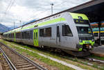   Der  Lötschberger  - BLS RABe 535 118-4 (94 85 7535 118-4 CH-BLS) steht am 15.09.2017, als RE  nach Bern, im Bf.