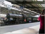 Die elegante Sch�nheit der SBB A 3/5 erregte allgemeines Aufsehen und nicht nur ein Fotoapparat wurde gez�ckt...