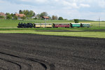 DBB: Der Dampfzug mit der Eb 3/5 5810 /ehemals SBB) + Bi 523 + 524 + C2 +C2 auf der Hinfahrt von der Werkstätte Konolfingen zum Spargelfest Kerzers vom 7.