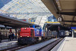   Die SBB Cargo Am 843 062-1 eine MaK 1700 BB fährt am 01.11.2019 mit einem Güterzug durch den Bahnhof Chur Richtung Landquart.