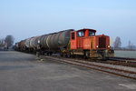 THOMMEN/SBB: Bereits seit einigen Wochen konnte der Tm 9669, ehemals SBB, auf Rangierfahrten der Firma THOMMEN von R�ti bei B�ren beobachtet werden.