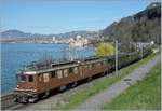 Die BLS Ae 8/8 273 mit einem Eurovapor Sonderzug Richtung Brig beim Ch�teau de Chillon.