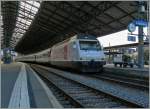 Die SBB Re 460 098-7  Bodio  wirbt für die Verbindung durch den Gotthard ab 2016.