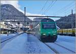 Die SBB Re 460 010  Swiss Tainable  ist in Airolo mit ihrem IC 2 10874 auf dem Weg von Lugano nach Zürich HB.