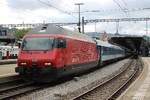 Am Morgen von 24 Mai 2026 steht SBB 460 090 mit ein CD-Nachtzug aus Praha hl.n. in Z�rich HB -die 460 090 soll der Nachtzug ins Reinigungsbereich des Bahnhofs ziehen.