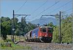 Die SBB Re 6/6 11621 (Re 620 021-6) ist kurz nach Villeneuve mit dem  Spaghetti -Zug auf der Fahrt in Richtung Vallorbe.

19. Juni 2026 
